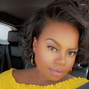 Meet your Posher, Shenika